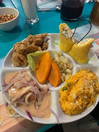 La Playa Cevichería